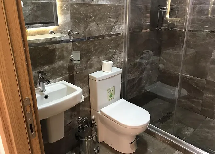 Harbour Old Отель 3*