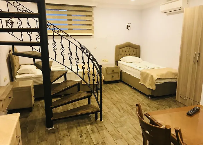 Harbour Old Отель 3*