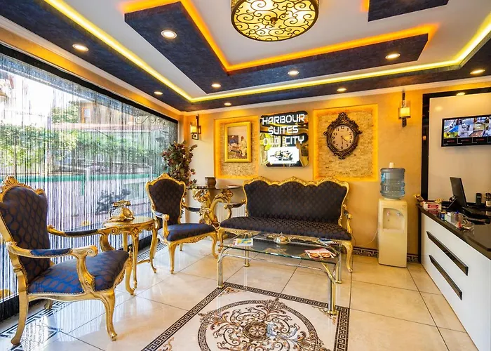 Harbour Old Отель 3*