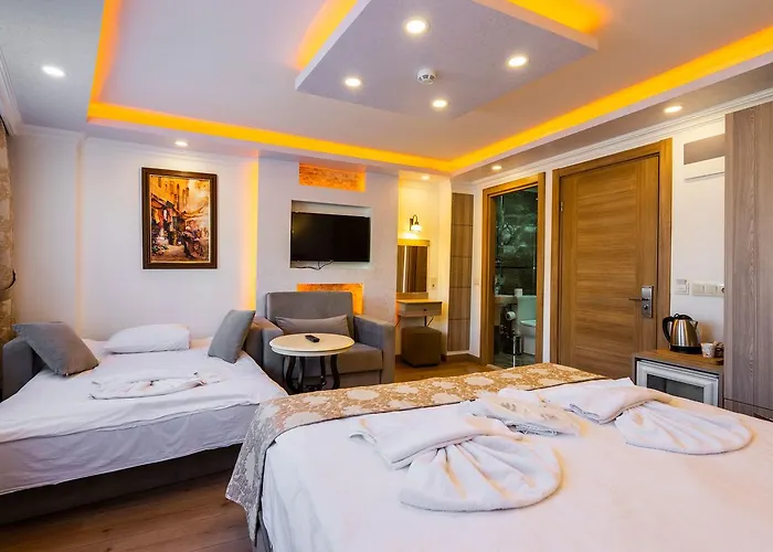 Harbour Old Отель 3*