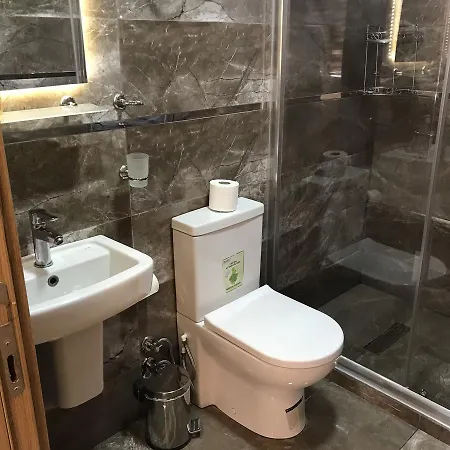 Harbour Old Hotell 3*