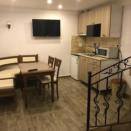 Harbour Old 3* イスタンブール